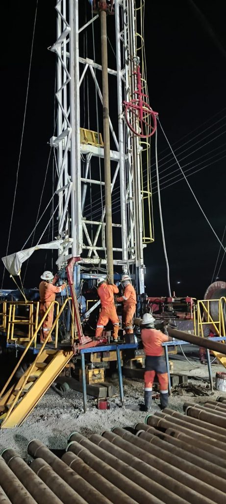 Ejecución eficiente de operación Pull & Rull en mina 4